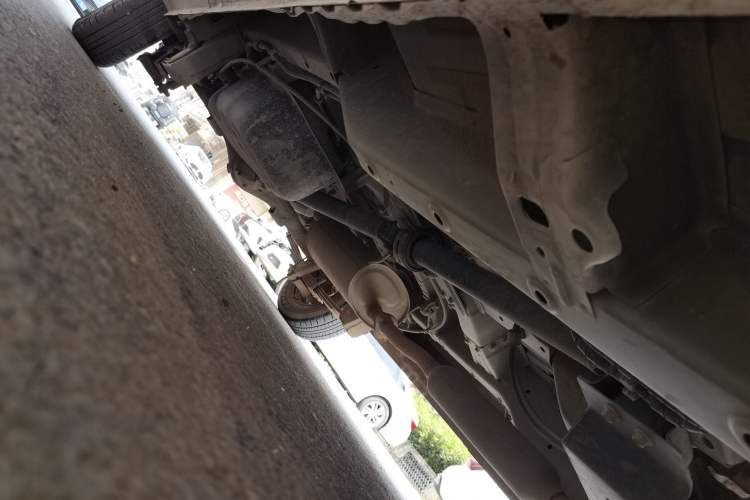Used Wuling Hongguang V 2021 1.5L Jingqu Version LAR Chassis Front Right