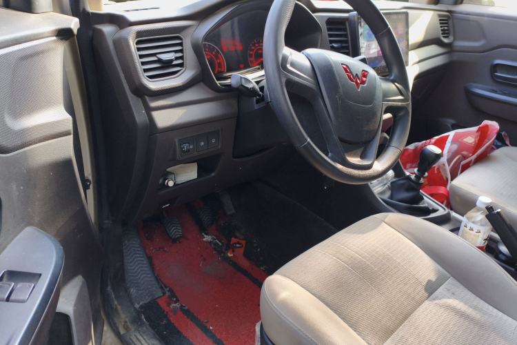Used Wuling Hongguang V 2021 1.5L Jingqu Version LAR Driver Seat