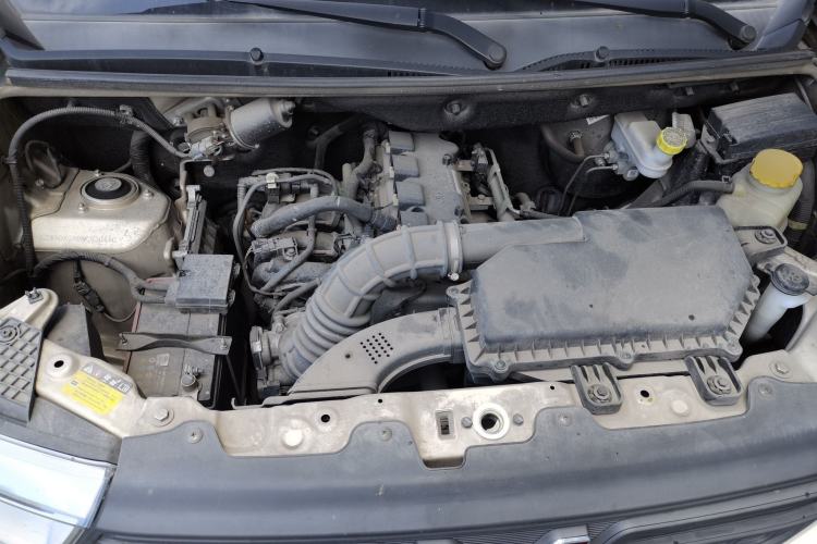 Used Wuling Hongguang V 2021 1.5L Jingqu Version LAR Engine Bay