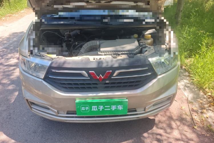 Used Wuling Hongguang V 2021 1.5L Enjoyment Edition LAR Engine Bay