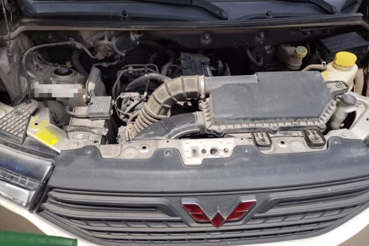 Used Wuling Hongguang V 2021 1.5L Jingqu Version LAR Engine Bay