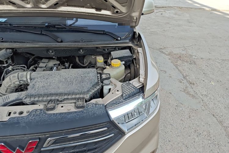 Used Wuling Hongguang V 2021 1.5L Enjoyment Edition LAR Engine Bay Left