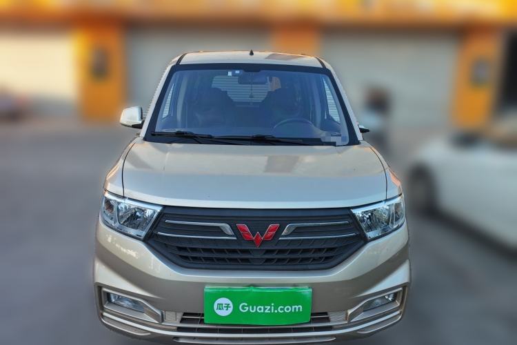 Used Wuling Hongguang V 2021 1.5L Refreshed Enjoyment Edition LAR Exterior 1