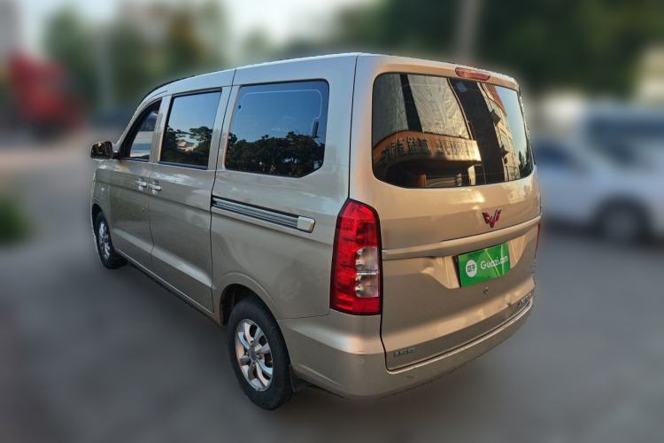 Used Wuling Hongguang V 2021 1.5L Refreshed Enjoyment Edition LAR Exterior 3