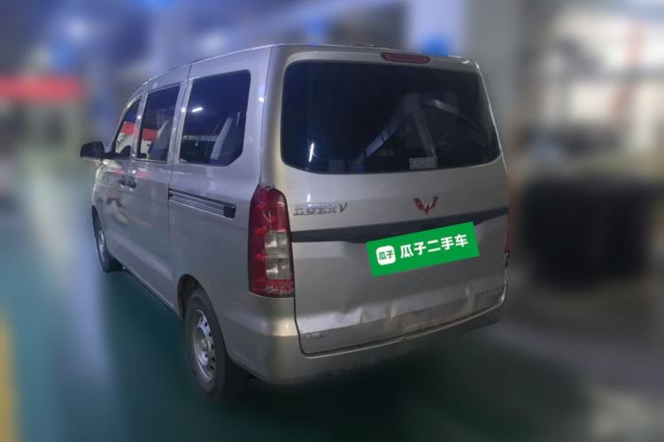 Used Wuling Hongguang V 2021 1.5L Jingqu Version LAR Exterior 3