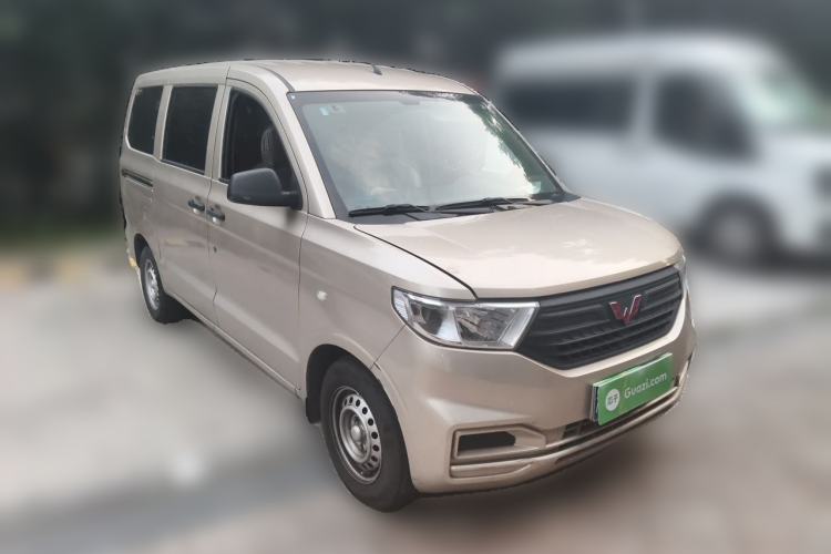 Used Wuling Hongguang V 2021 1.5L Jingqu Version LAR Front Right 45 Deg