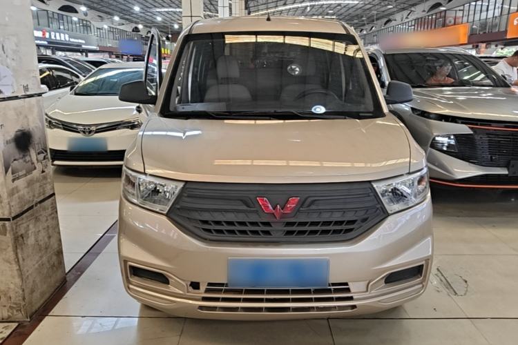 Used Wuling Hongguang V 2021 1.5L Jingqu Version LAR Front
