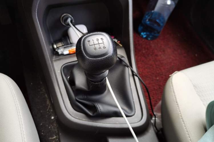 Used Wuling Hongguang V 2021 1.5L Jingqu Version LAR Gear Lever