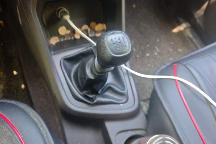 Used Wuling Hongguang V 2021 1.5L Enjoyment Edition LAR Gear Lever