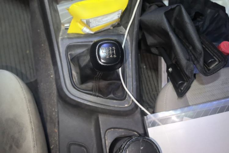 Used Wuling Hongguang V 2021 1.5L Jingqu Version LAR Gear Lever