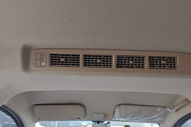 Used Wuling Hongguang V 2021 1.5L Enjoyment Edition LAR Headliner