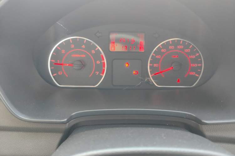 Used Wuling Hongguang V 2021 1.5L Jingqu Edition Enclosed-Window Vehicle LAR Instrument Cluster