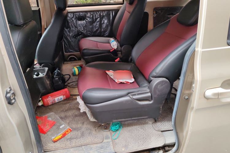 Used Wuling Hongguang V 2021 1.5L Enjoyment Edition LAR Left Rear Seat