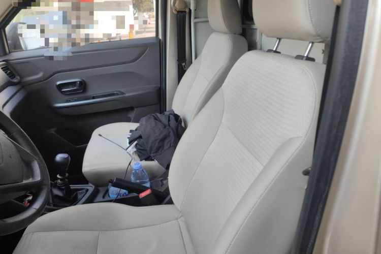 Used Wuling Hongguang V 2021 1.5L Jingqu Edition Enclosed-Window Vehicle LAR Left Rear Seat