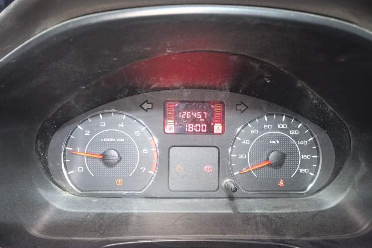 Used Wuling Hongguang V 2021 1.5L Jingqu Version LAR Odometer Close Up