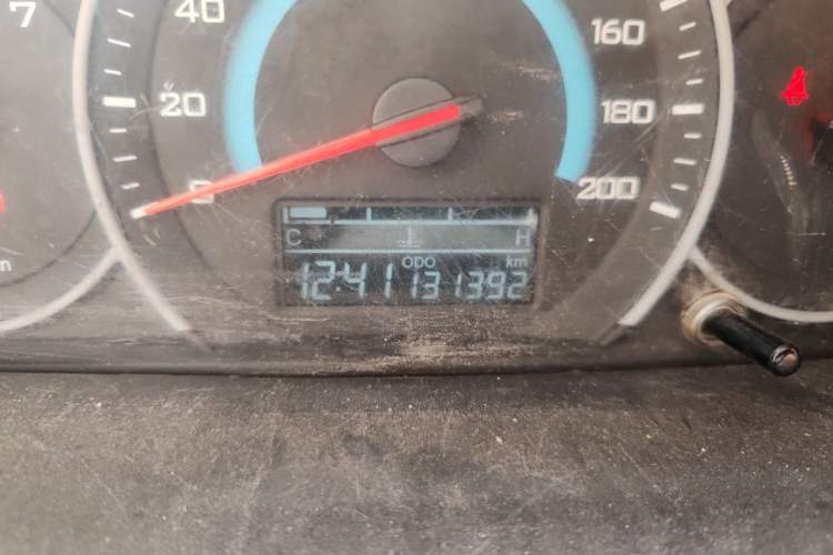 Used Wuling Hongguang V 2021 1.5L Enjoyment Edition LAR Odometer Close Up