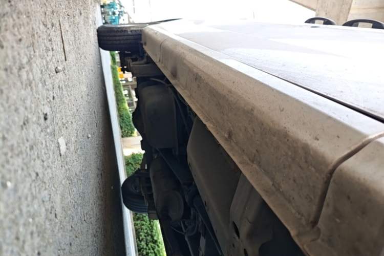 Used Wuling Hongguang V 2021 1.5L Jingqu Version LAR Right Side Sill