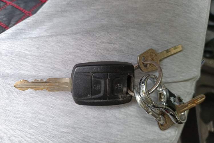 Used Wuling Hongguang V 2021 1.5L Enjoyment Edition LAR Vehicle Key