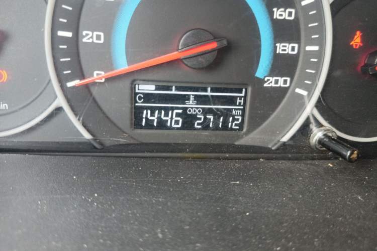 Used Wuling Hongguang V 2021 1.5L Enjoyment Edition LAR Odometer Close Up