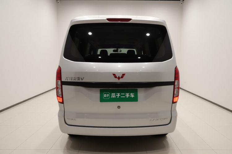 Used Wuling Hongguang V 2021 1.5L Jingqu Version LAR Exterior 4