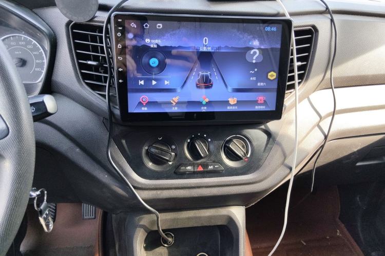 Used Wuling Hongguang V 2021 1.5L Jingqu Edition Enclosed-Window Vehicle LAR Audio And AC Panel