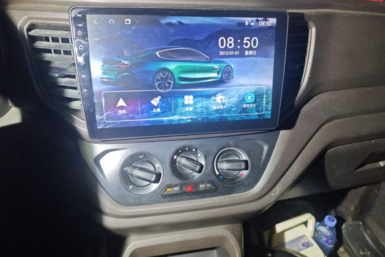 Used Wuling Hongguang V 2021 1.5L Jingqu Edition Enclosed-Window Vehicle LAR Audio And AC Panel