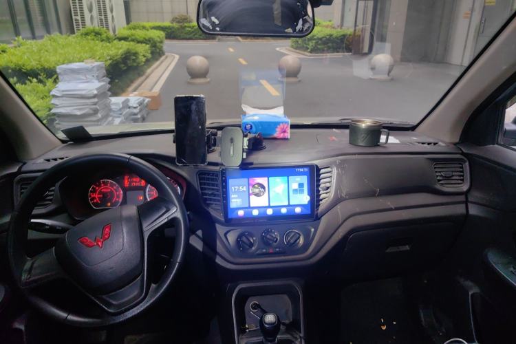 Used Wuling Hongguang V 2021 1.5L Jingqu Version LAR Center Console