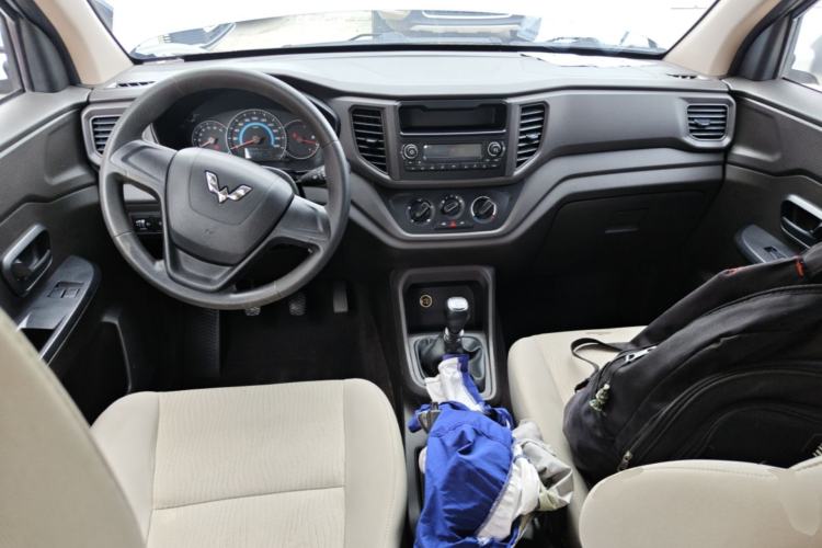 Used Wuling Hongguang V 2021 1.5L Jingqu Version LAR Center Console
