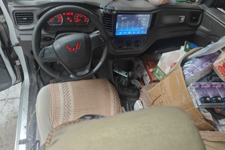 Used Wuling Hongguang V 2021 1.5L Jingqu Version LAR Center Console