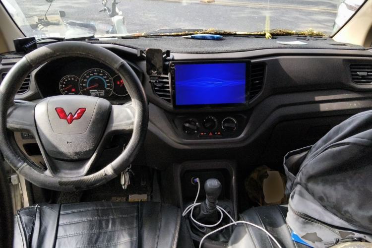 Used Wuling Hongguang V 2021 1.5L Enjoyment Edition LAR Center Console