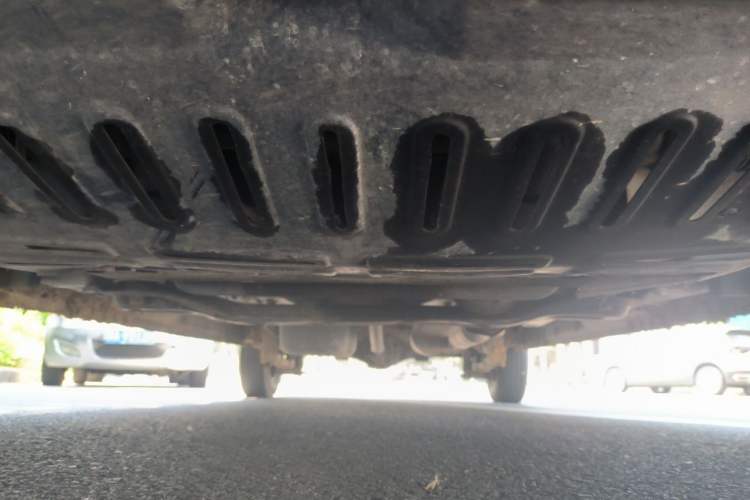 Used Wuling Hongguang V 2021 1.5L Jingqu Version LAR Chassis Front