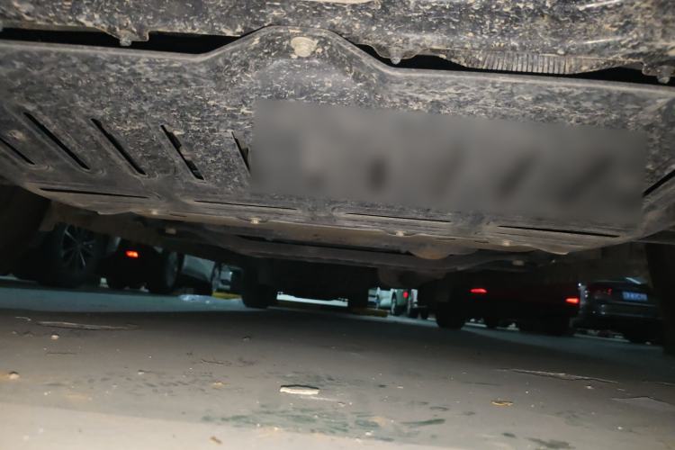 Used Wuling Hongguang V 2021 1.5L Jingqu Edition Enclosed-Window Vehicle LAR Chassis Front
