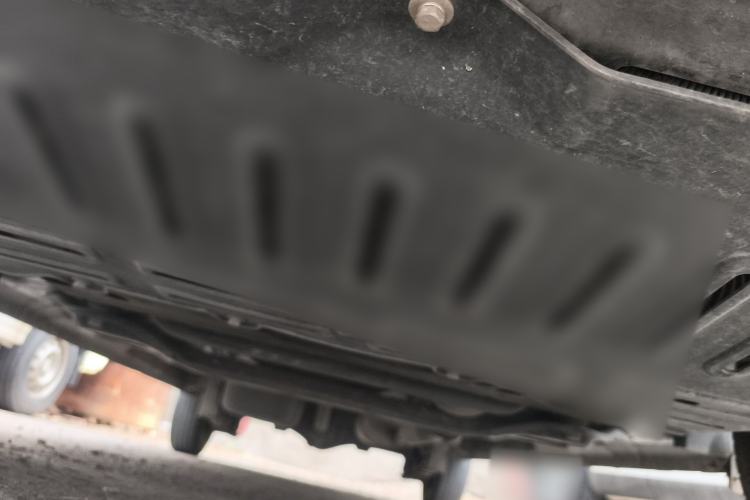 Used Wuling Hongguang V 2021 1.5L Jingqu Edition Enclosed-Window Vehicle LAR Chassis Front