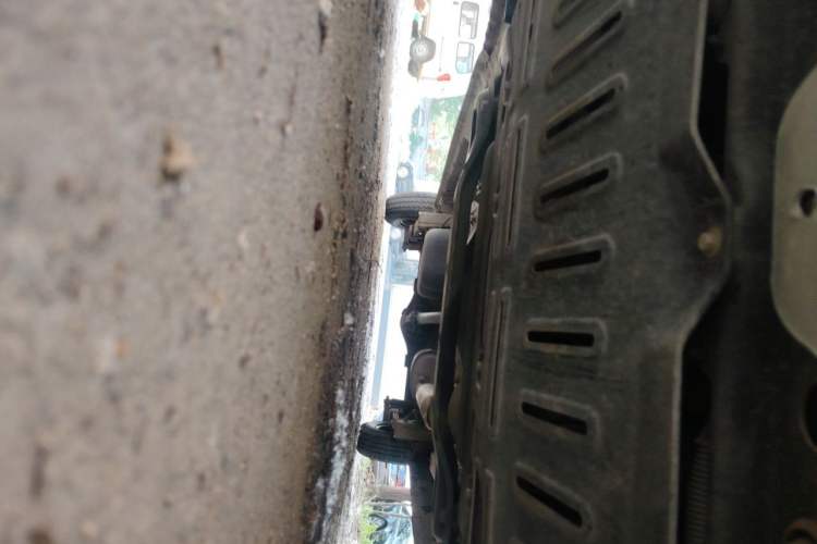 Used Wuling Hongguang V 2021 1.5L Jingqu Edition Enclosed-Window Vehicle LAR Chassis Front