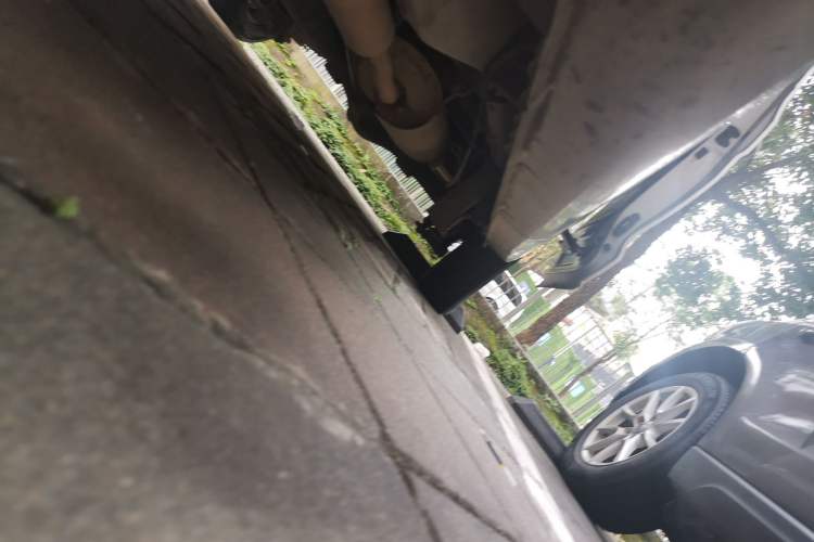 Used Wuling Hongguang V 2021 1.5L Jingqu Version LAR Chassis Front Left