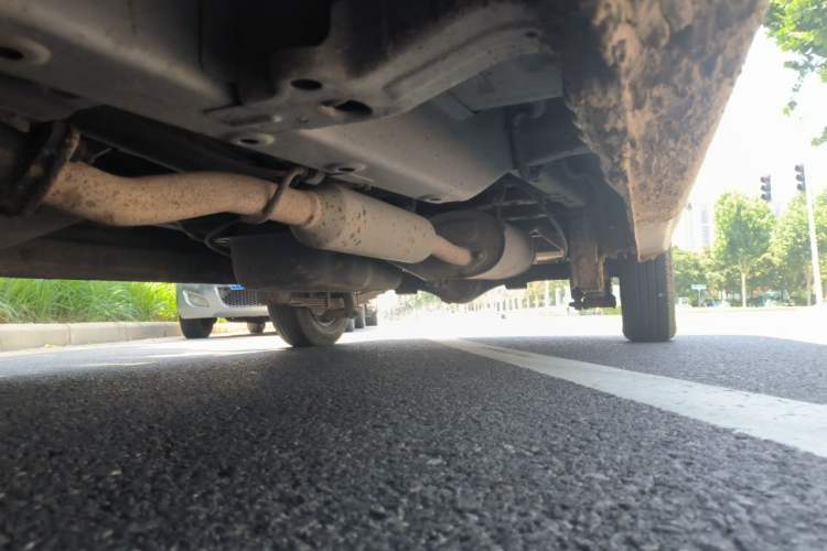 Used Wuling Hongguang V 2021 1.5L Jingqu Version LAR Chassis Front Left