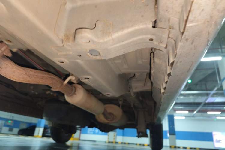 Used Wuling Hongguang V 2021 1.5L Jingqu Version LAR Chassis Front Left