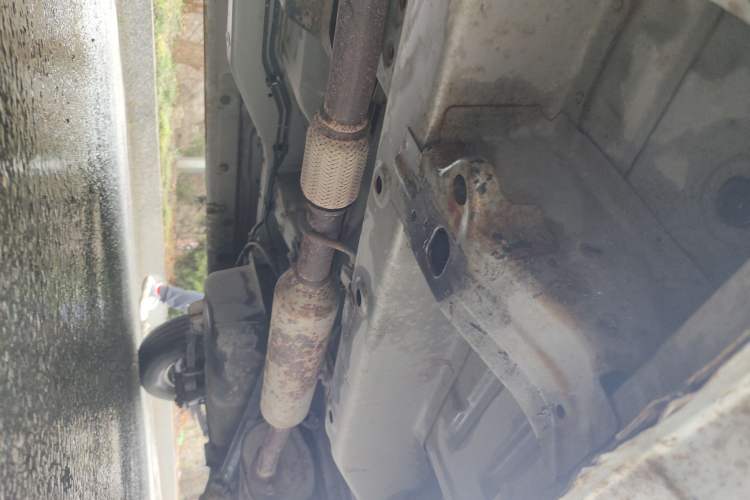 Used Wuling Hongguang V 2021 1.5L Jingqu Edition Enclosed-Window Vehicle LAR Chassis Front Left