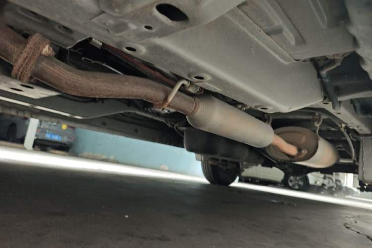 Used Wuling Hongguang V 2021 1.5L Jingqu Version LAR Chassis Front Left
