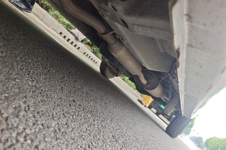 Used Wuling Hongguang V 2021 1.5L Jingqu Edition Enclosed-Window Vehicle LAR Chassis Front Left