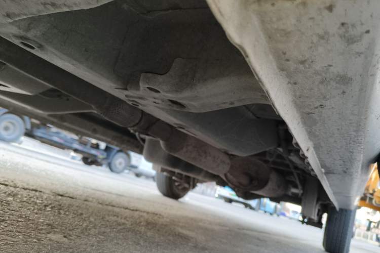 Used Wuling Hongguang V 2021 1.5L Jingqu Edition Enclosed-Window Vehicle LAR Chassis Front Left