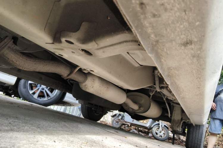 Used Wuling Hongguang V 2021 1.5L Enjoyment Edition LAR Chassis Front Left