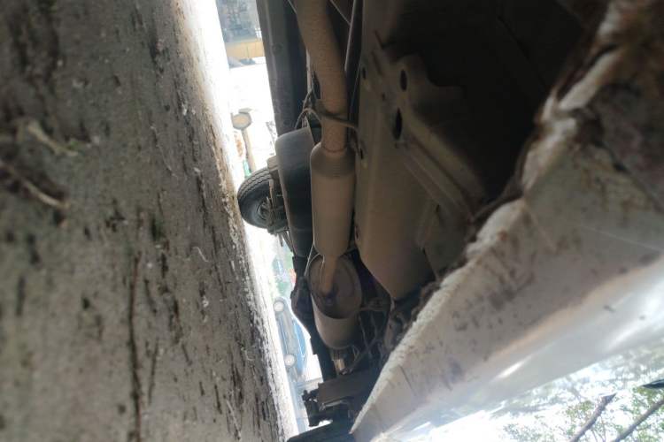 Used Wuling Hongguang V 2021 1.5L Jingqu Edition Enclosed-Window Vehicle LAR Chassis Front Left