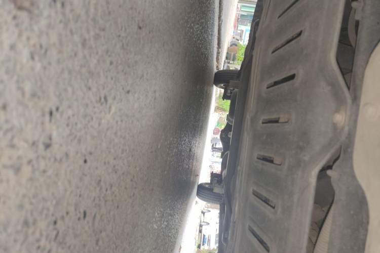 Used Wuling Hongguang V 2021 1.5L Refreshed Enjoyment Edition LAR Chassis Front