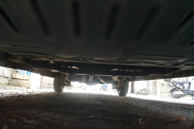 Used Wuling Hongguang V 2021 1.5L Jingqu Edition Enclosed-Window Vehicle LAR Chassis Front