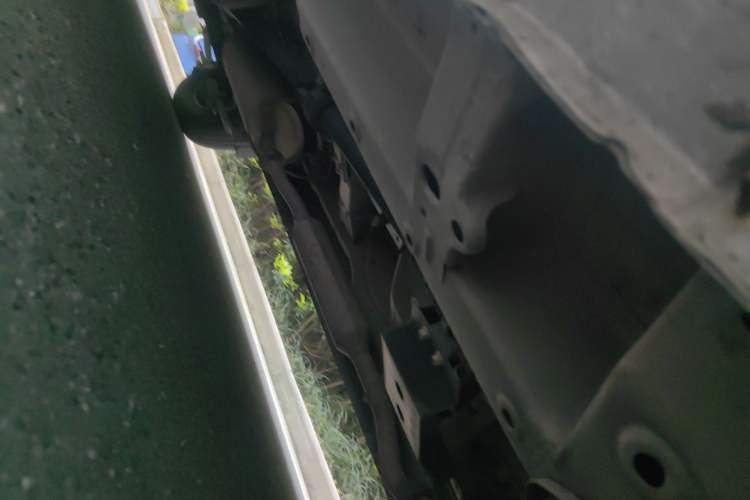 Used Wuling Hongguang V 2021 1.5L Jingqu Version LAR Chassis Front Right
