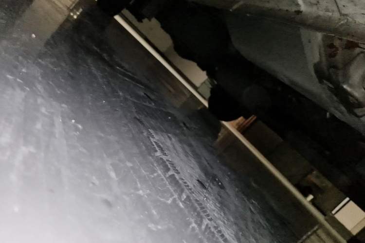 Used Wuling Hongguang V 2021 1.5L Jingqu Version LAR Chassis Front Right