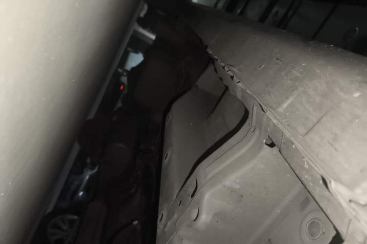 Used Wuling Hongguang V 2021 1.5L Refreshed Enjoyment Edition LAR Chassis Front Right