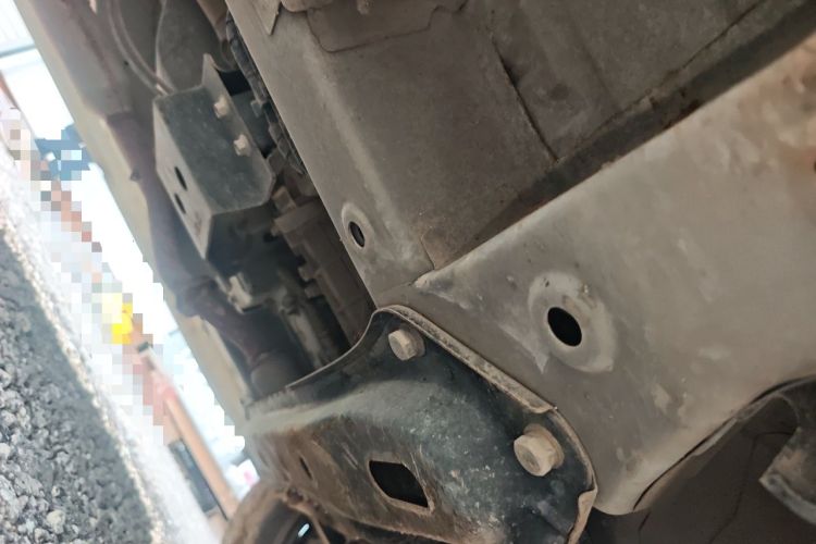 Used Wuling Hongguang V 2021 1.5L Jingqu Version LAR Chassis Front Right