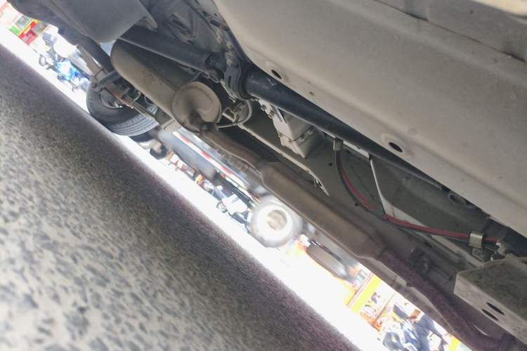 Used Wuling Hongguang V 2021 1.5L Jingqu Version LAR Chassis Front Right